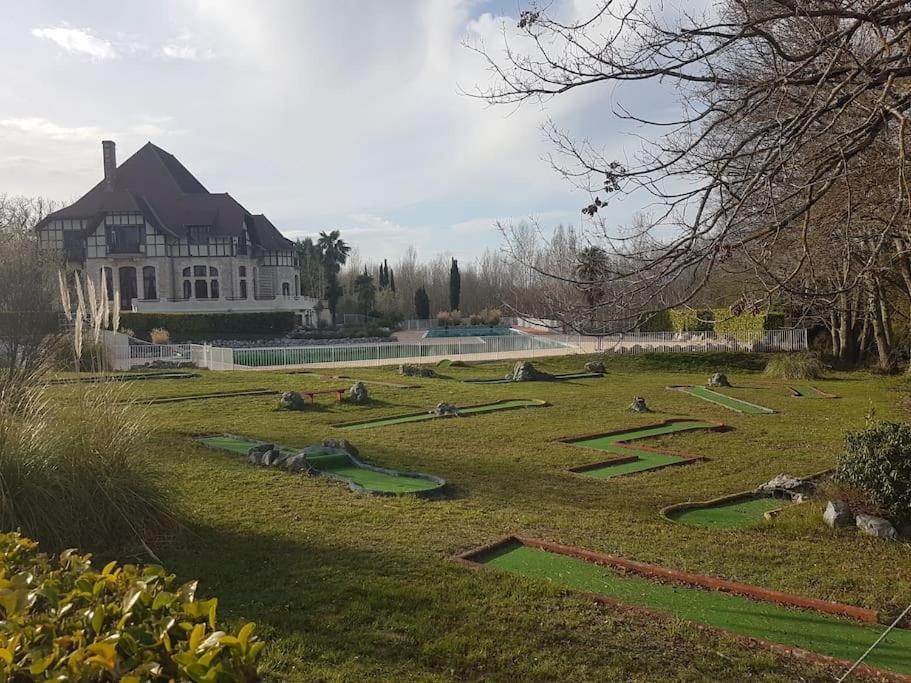Mon Chalet En Ariege Avec Piscine Daumazan-sur-Arize Exterior photo